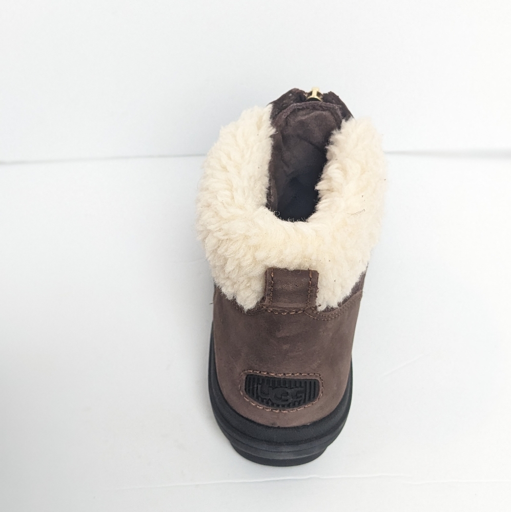 NWOT UGG Hapsburg zip winter boots - Picture 10 of 16
